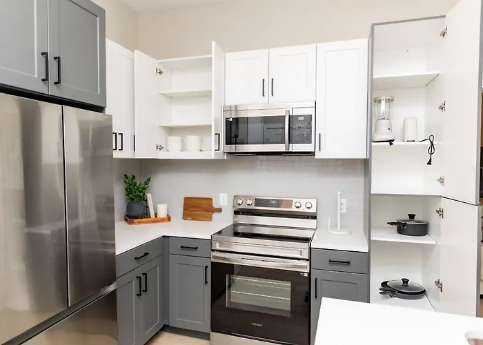The Magnolia Apartment